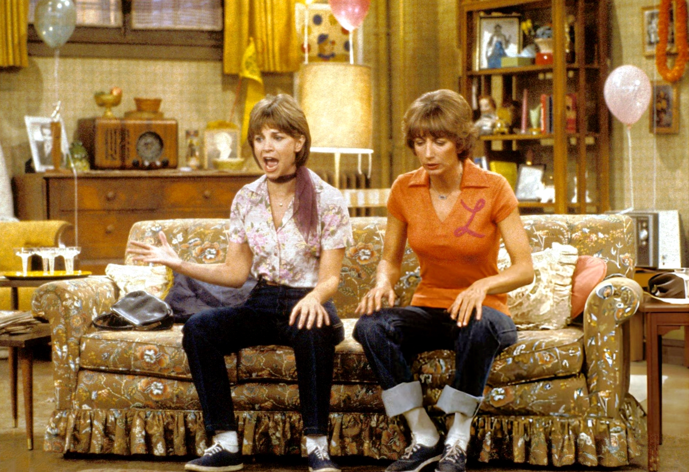 15TH November 1979Season 5: Episodes 9 & 10“We're in the Army, Now“ (Parts 1 & 2)