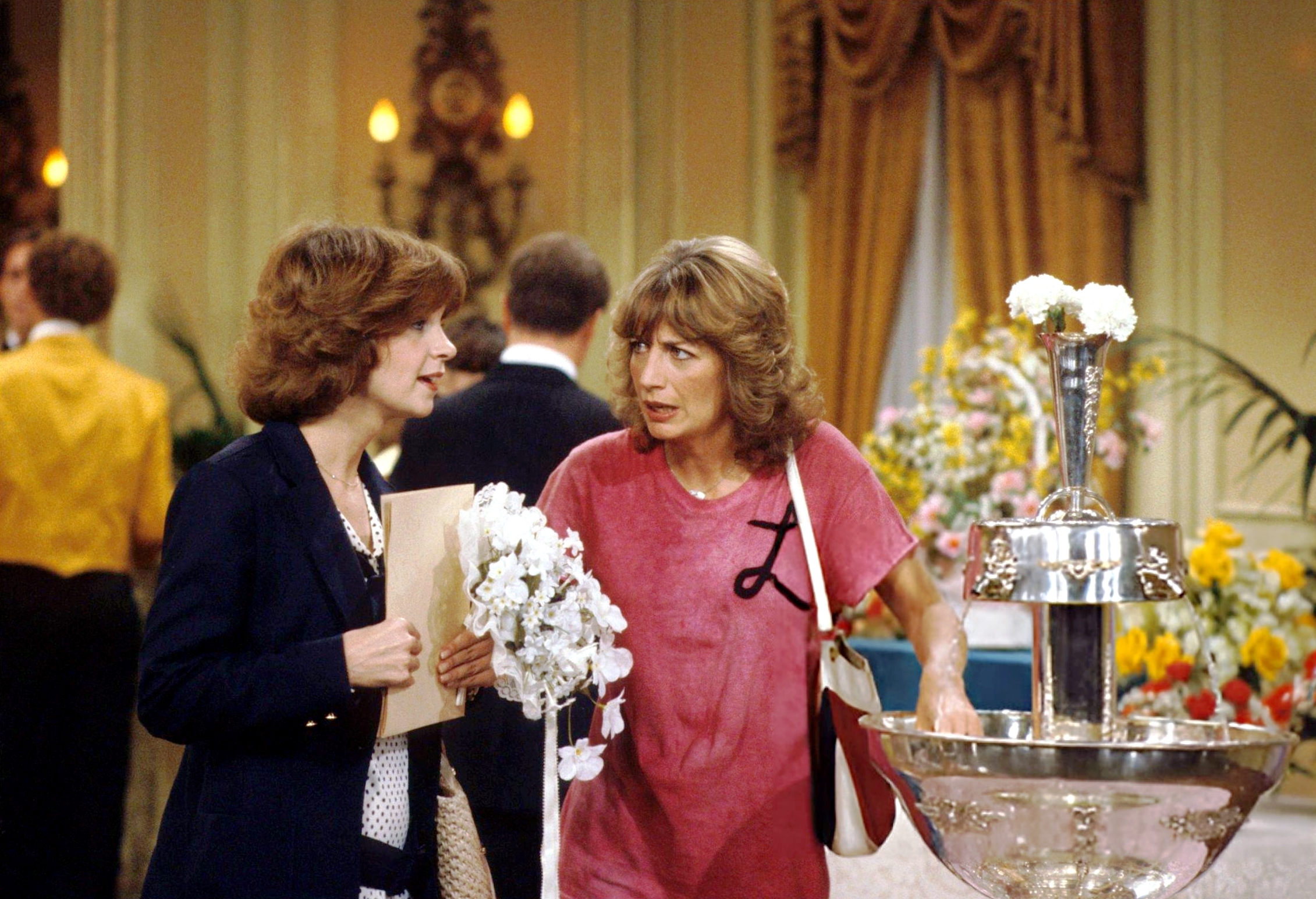 5TH January 1982Season 7 : Episode 10“I Do, I Don't“