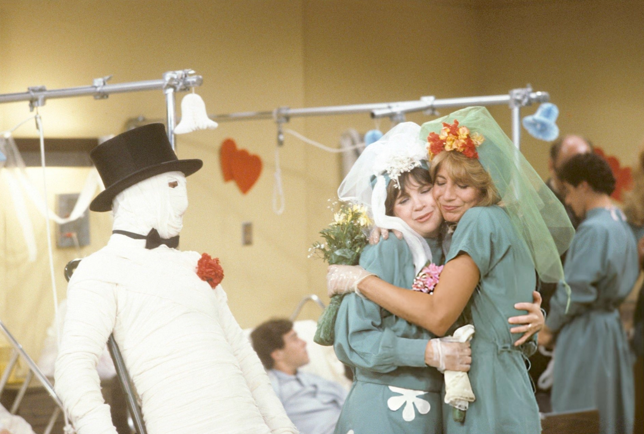 28TH September 1982Season 8 : Episode 1“The Mummy's Bride“