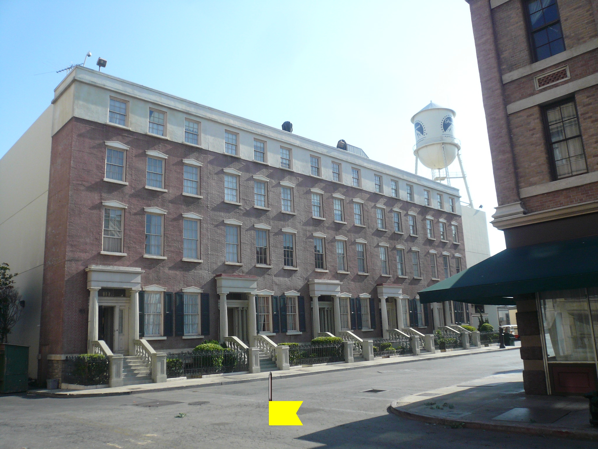 Laverne & Shirley's apartment building(Milwaukee setting)Paramount Studios' BacklotHollywood