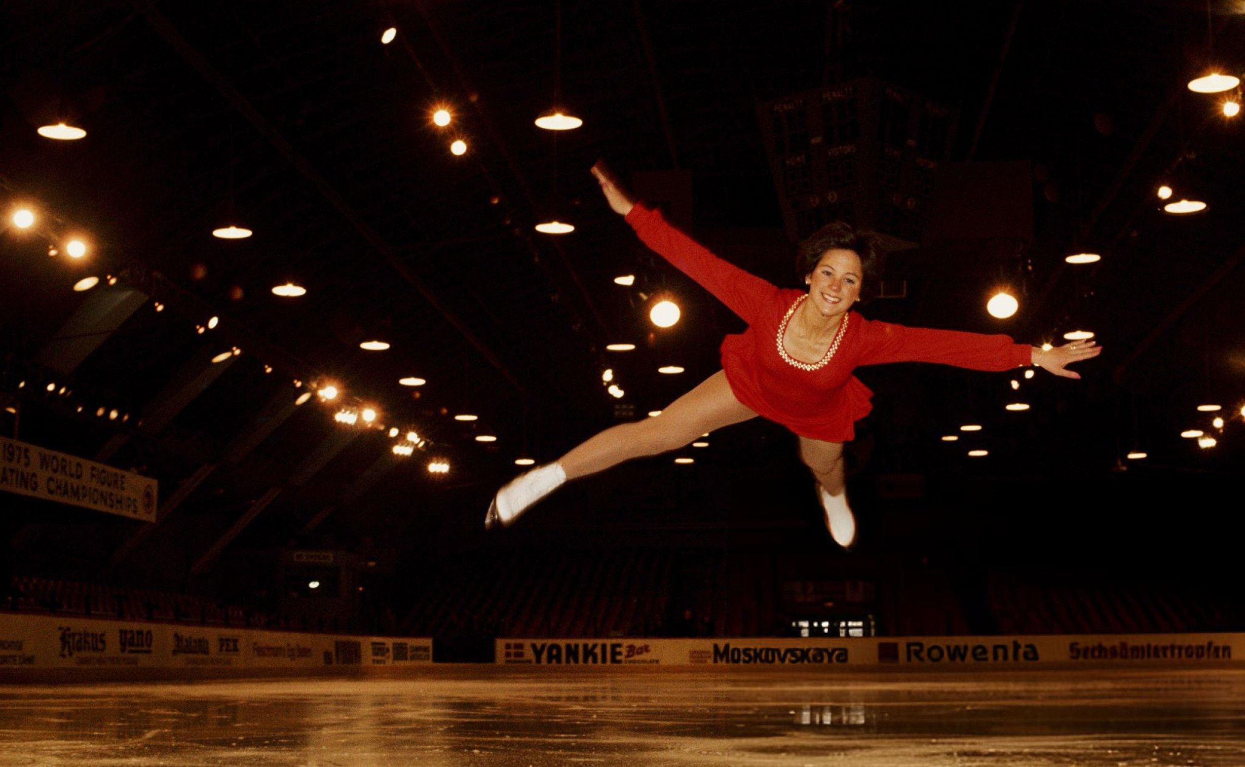 Gettyimages 627817759 2048x2048~dl.beatsnoop.com 3000 awv1FocXhD