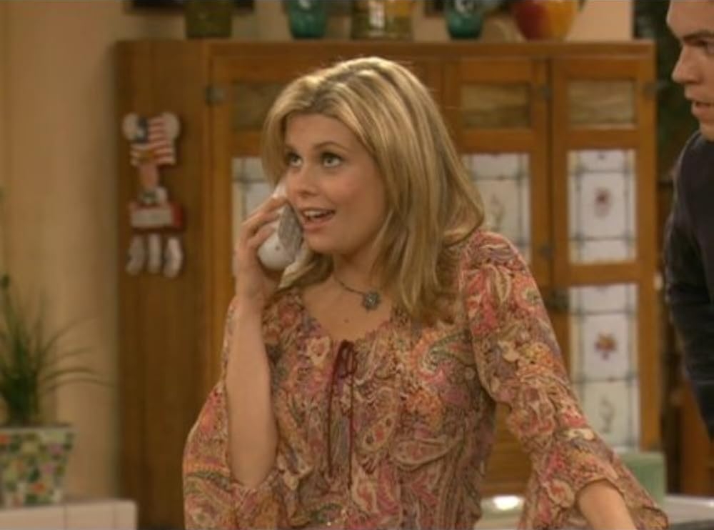 2002 01 11~MV5BMTQzOTc0MjEwMV5BMl5BanBnXkFtZTgwNjU2NTEzMjE@. V1 FMjpg UX1000 