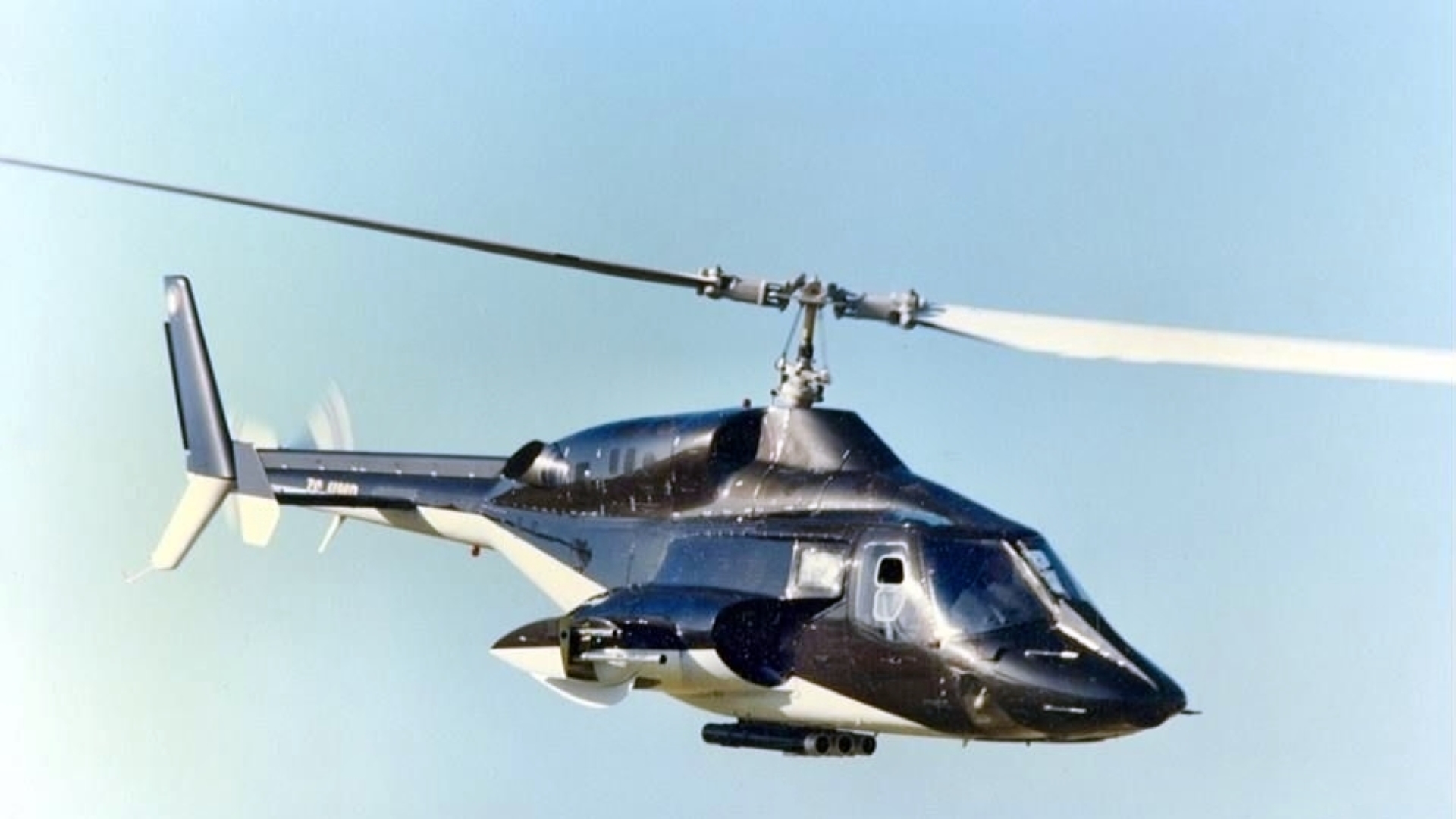 6fc28257b0e030ed58a08aec6b8de03b~Eraser InPixio11~photomizer~b