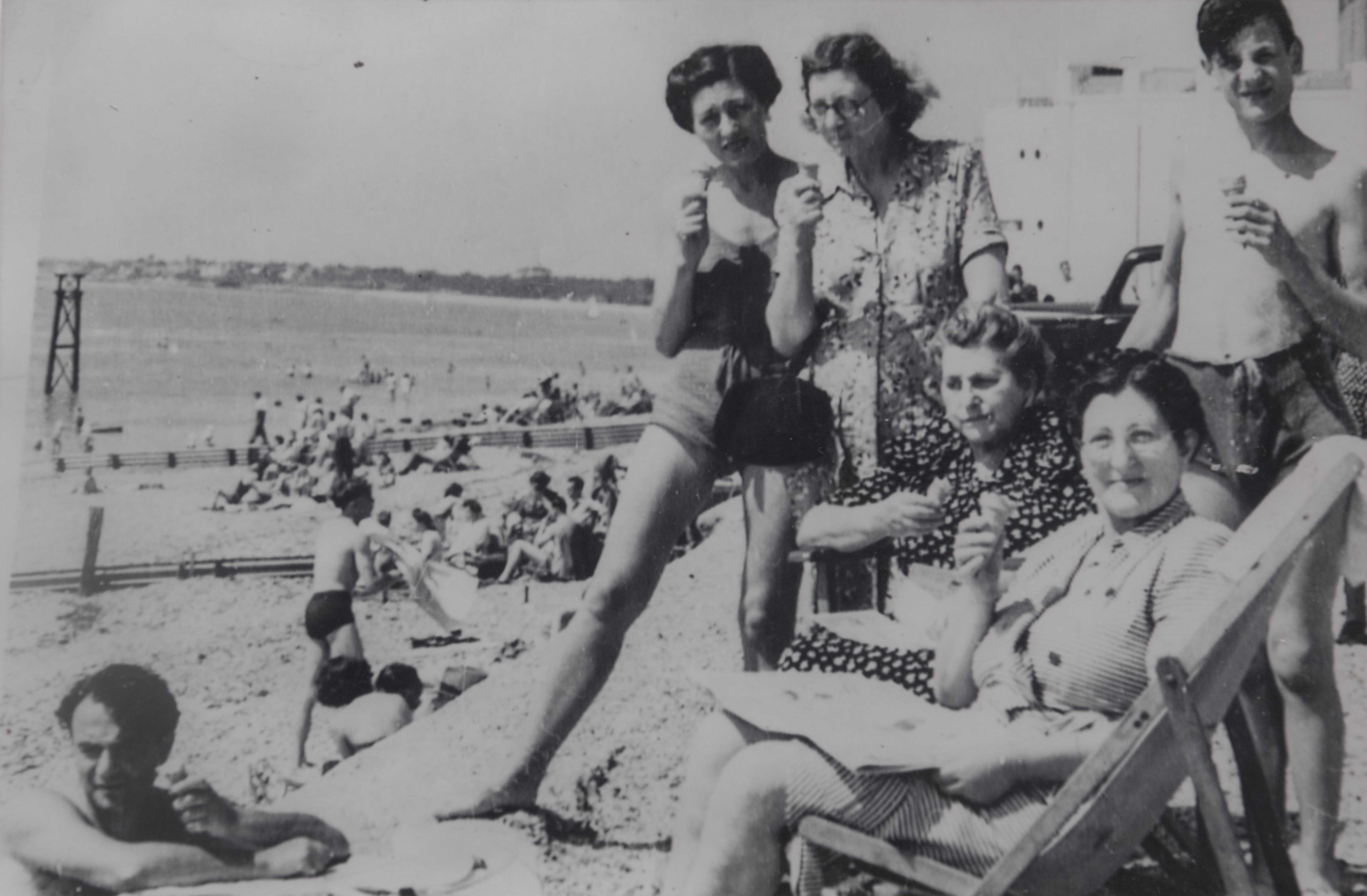 Other BENJAMIN family members