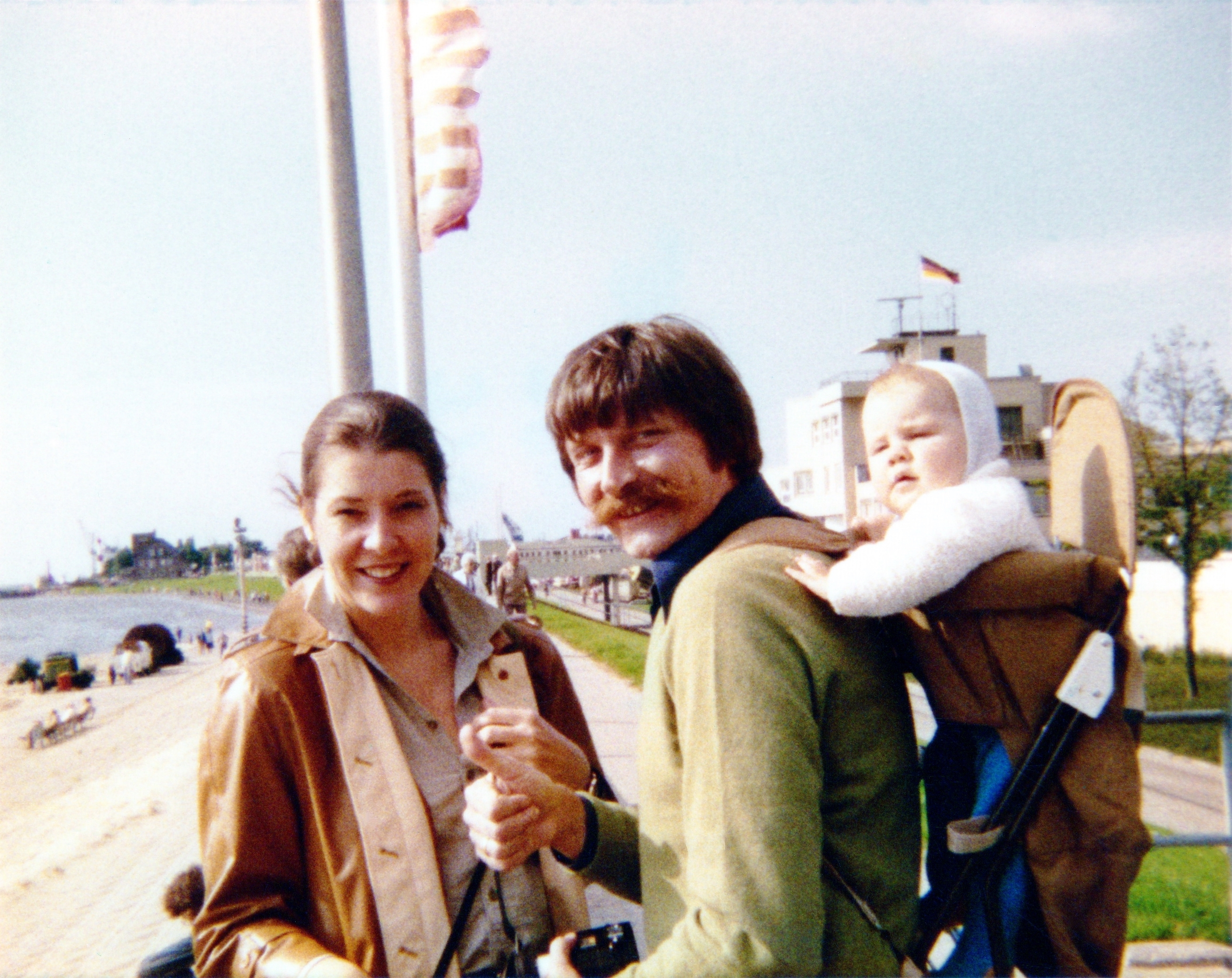 Img20240408 17575685~high on low off high~Eraser InPixio11