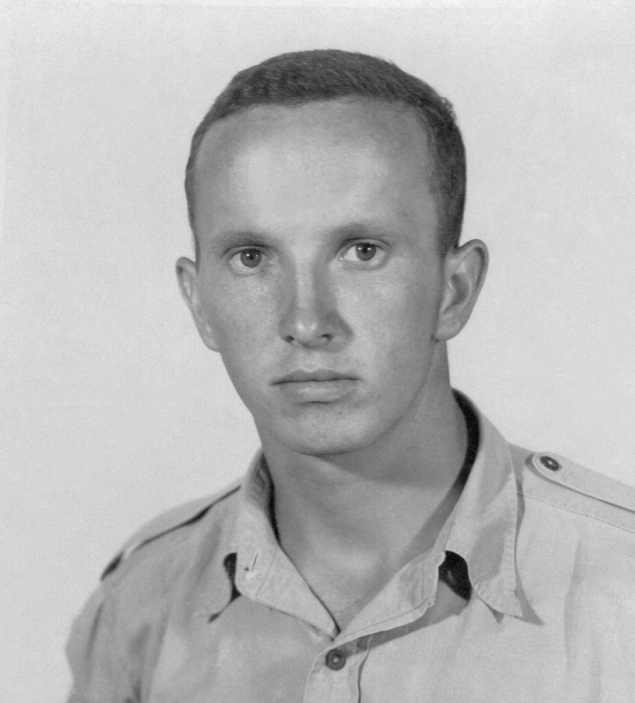 32.256902604842125, -64.81586443508151