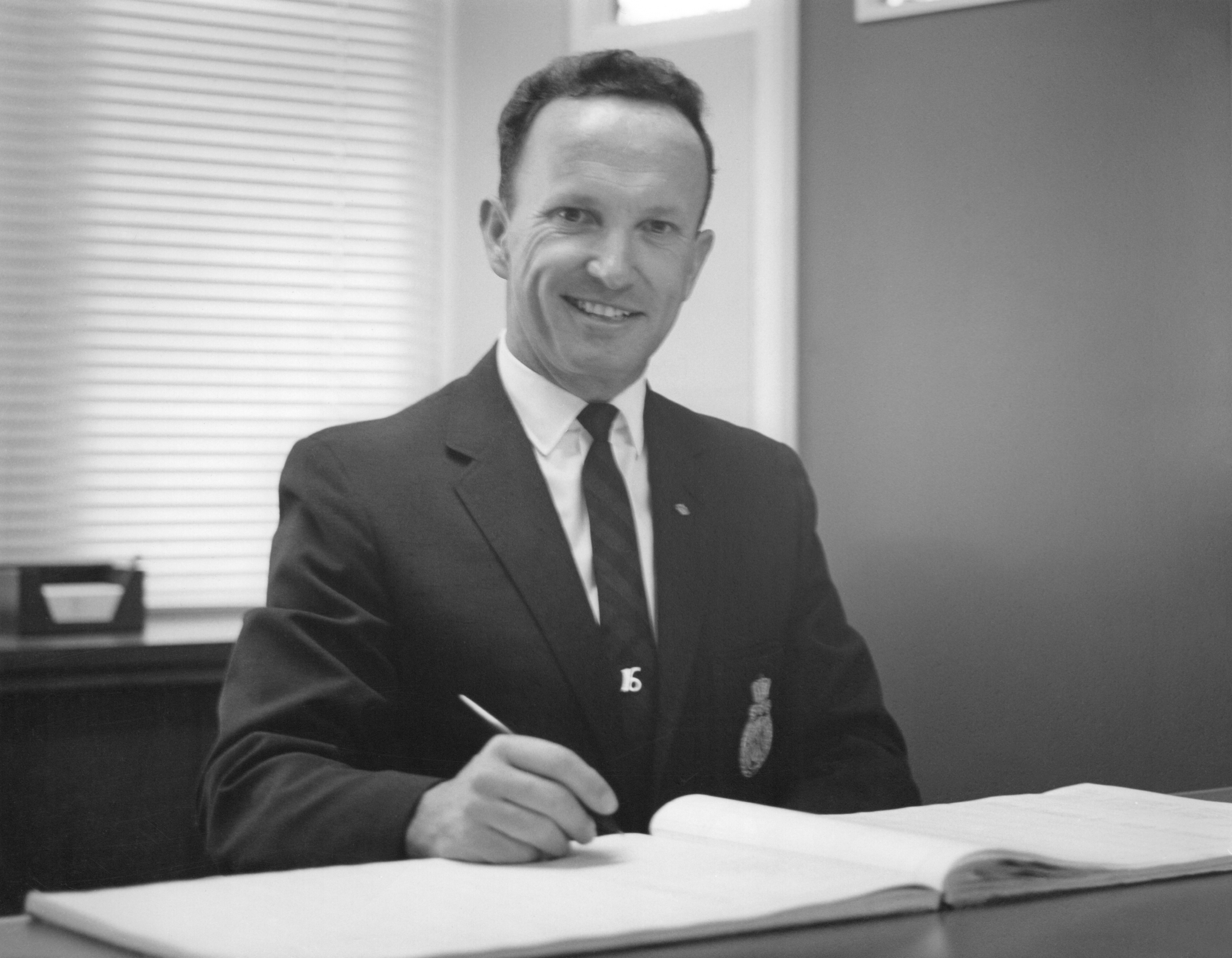 12.10723337468819, -68.90794295209463