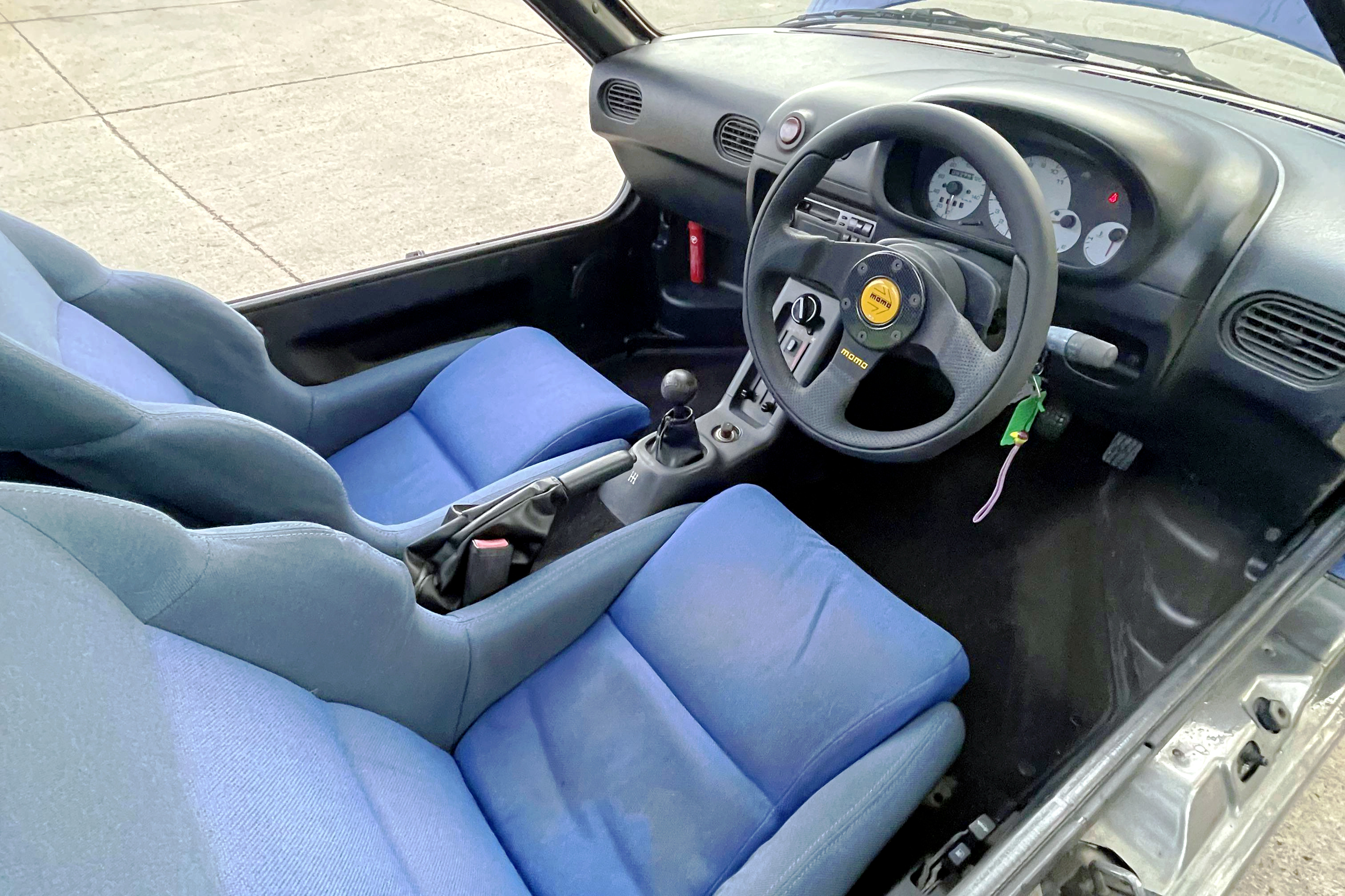 Carsandbids~9l4N5nLM eYMbOYgLAn (edit)~auto