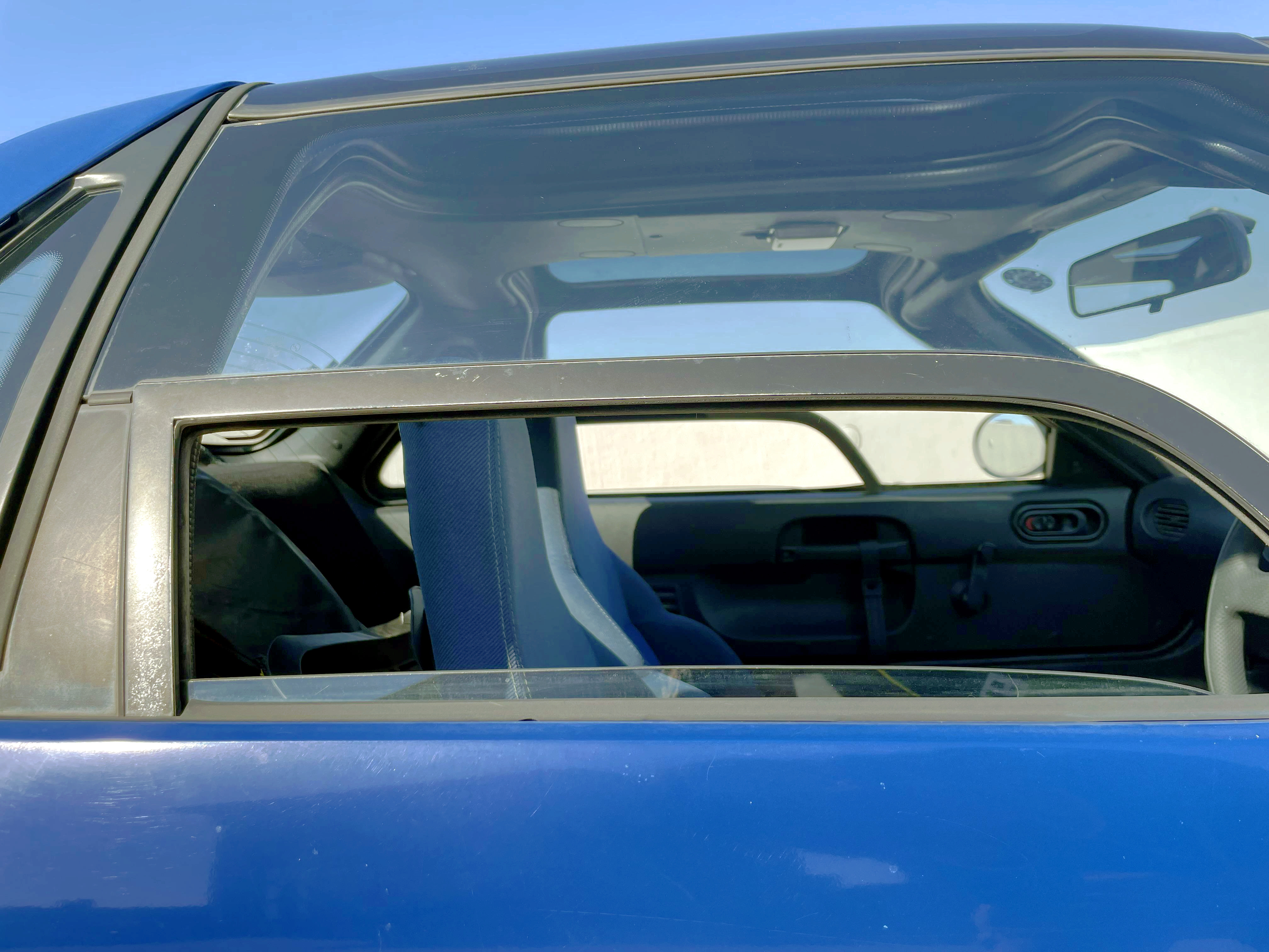 Carsandbids~s A HNY6Yjrsg~contrast auto