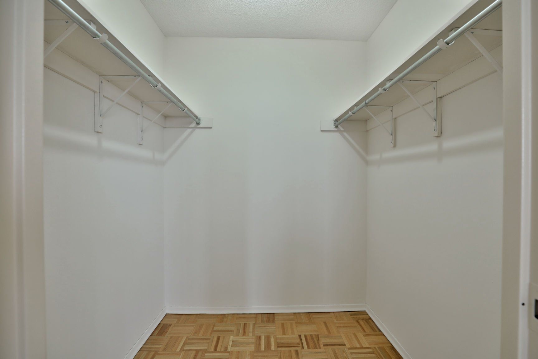 BurlingtonTowers~1bedroom~A15 1920w