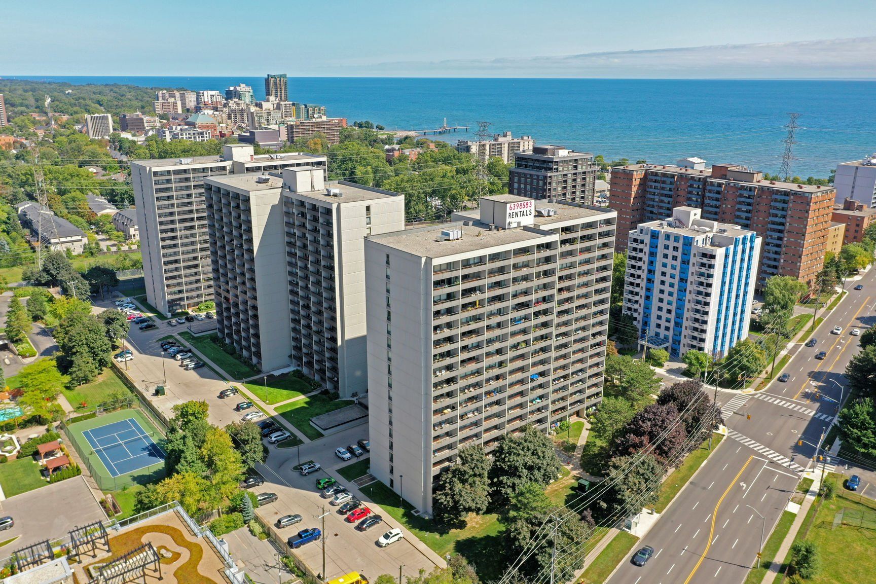 BurlingtonTowers~b~Aerial~DJI 0787