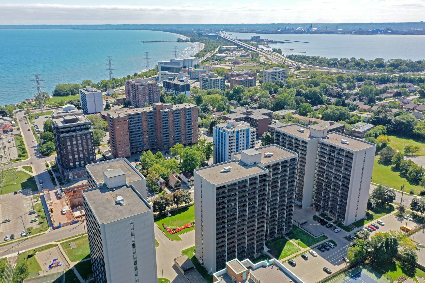 BurlingtonTowers~b~Aerial~DJI 0792