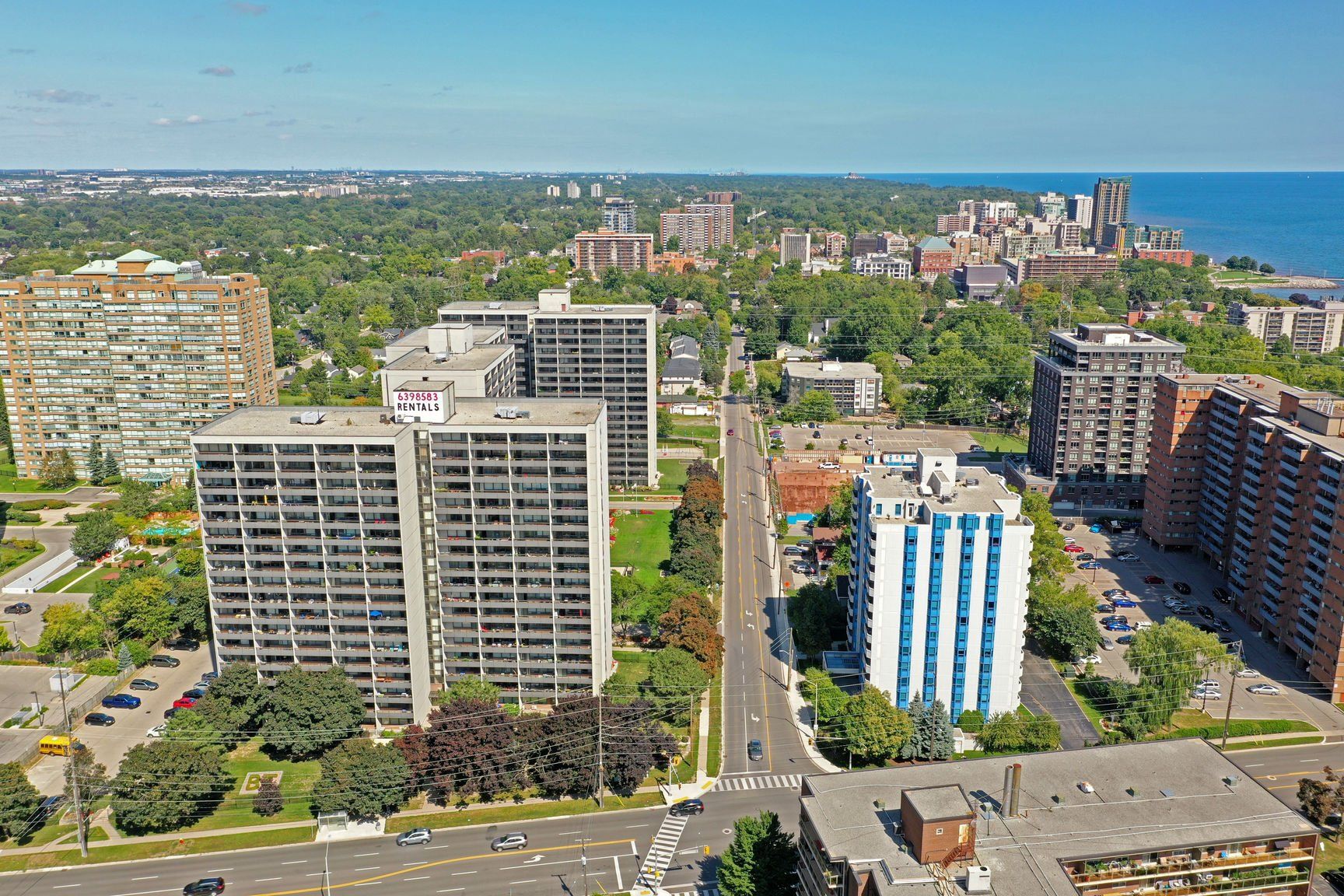 BurlingtonTowers~b~Aerial~DJI 0808