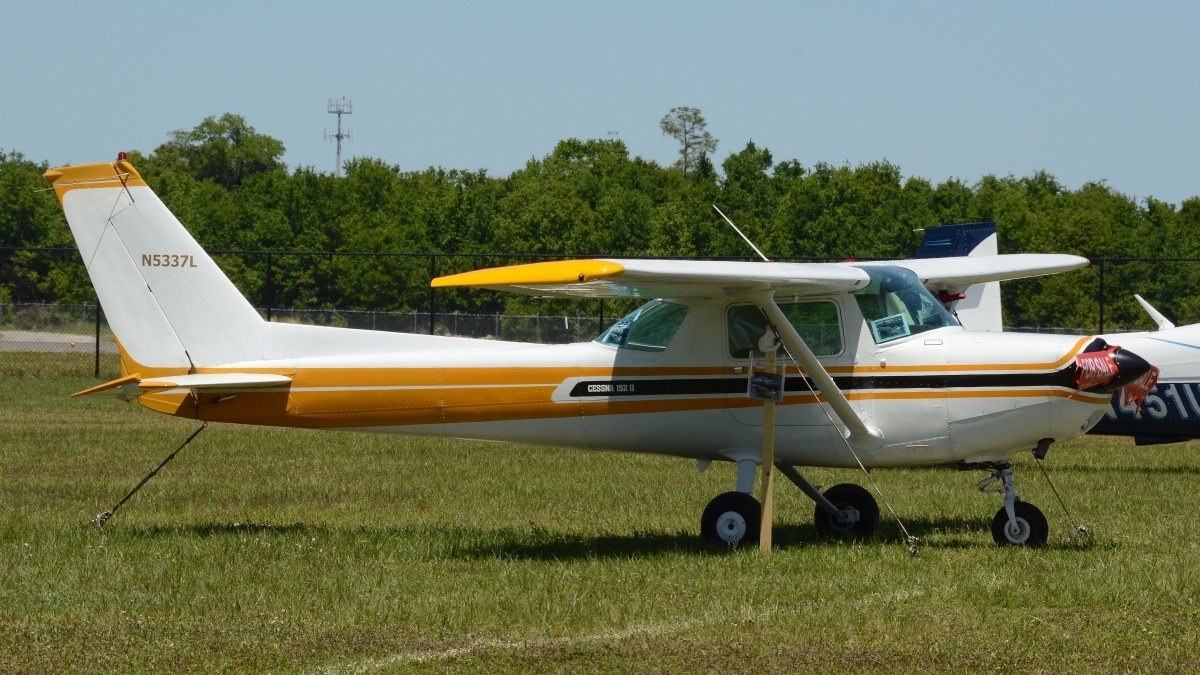 Cessna C-152 IISanford, Maine, USA