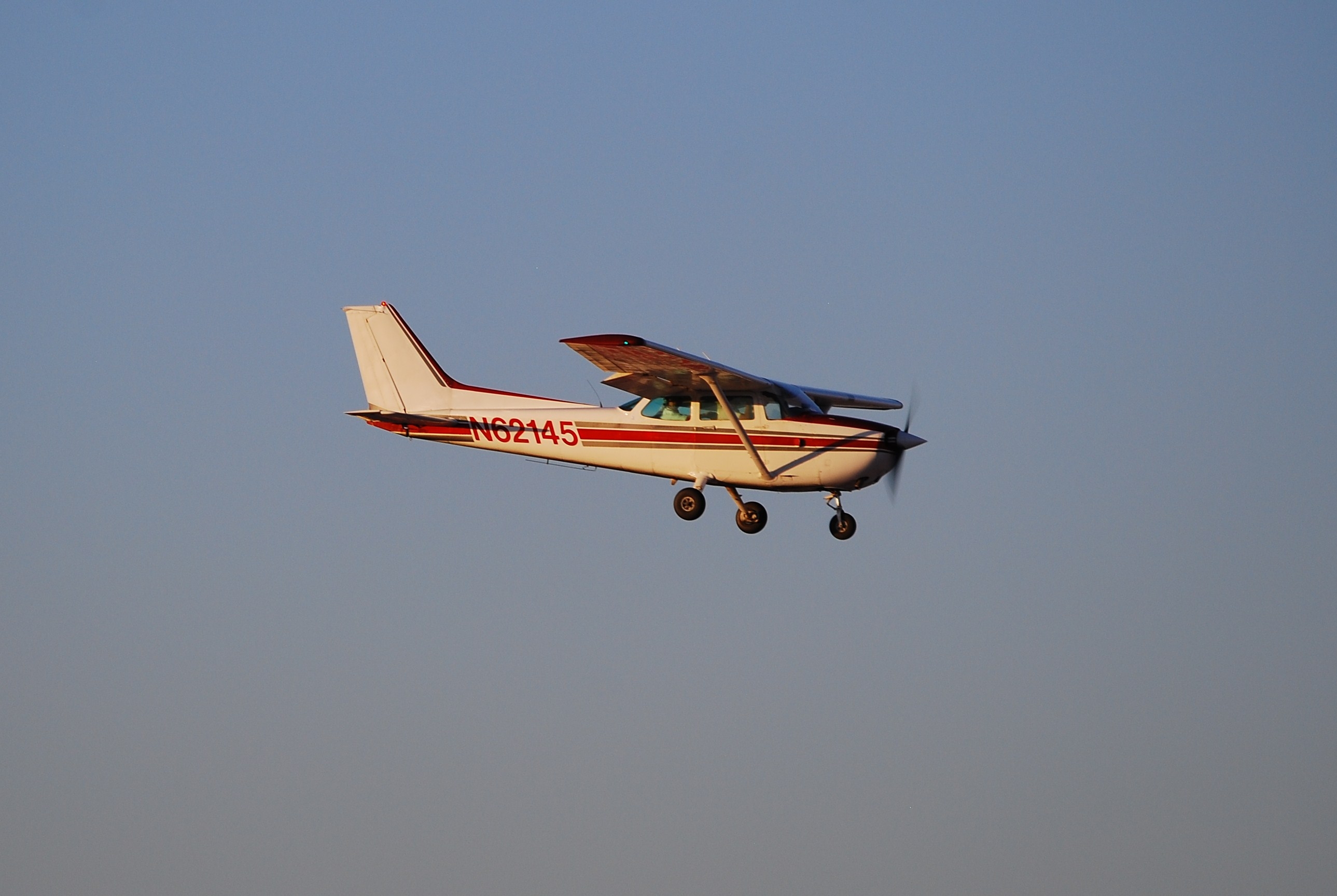 Cessna C-172P SkyhawkCharlie Brown Field, Fulton County, Atlanta, Georgia, USA