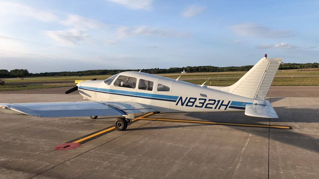 Piper PA-28-161 Warrior IISanford, Maine, USA