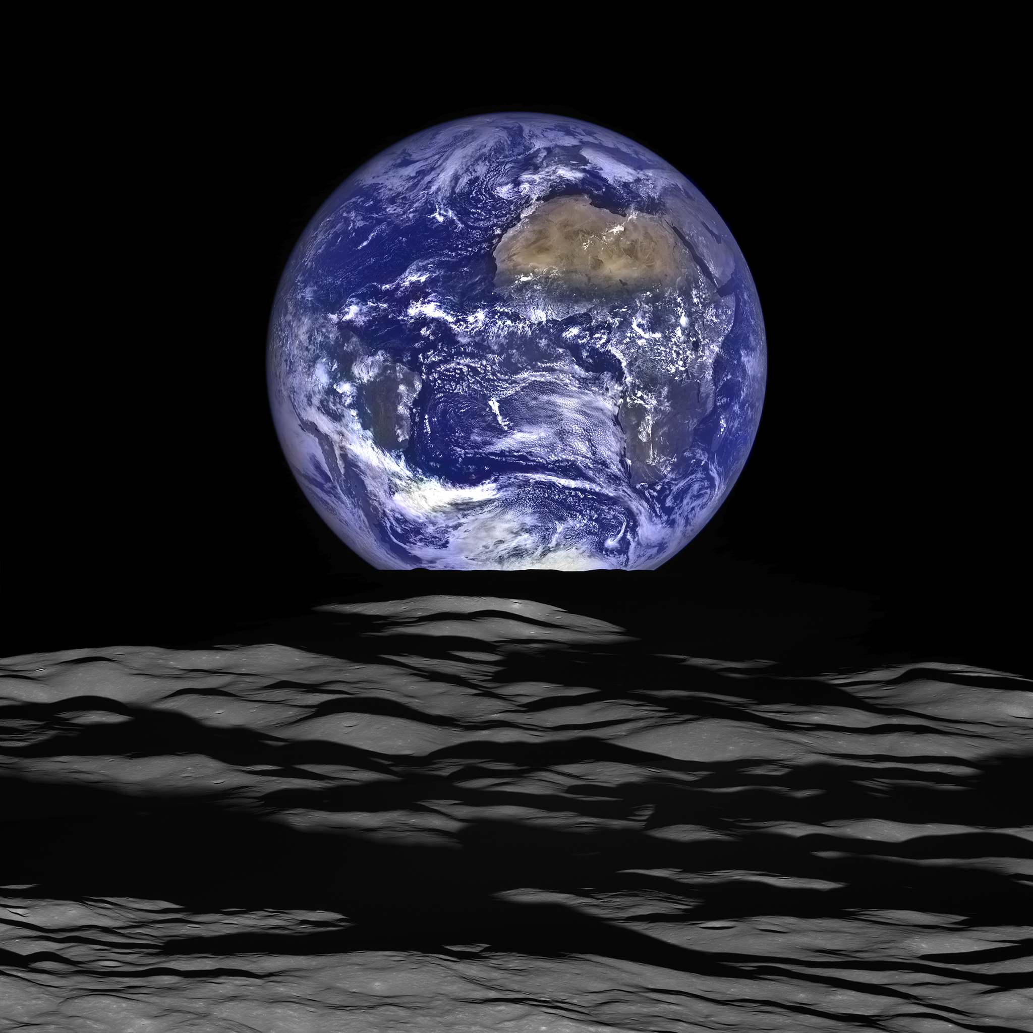 2015: Earthrise 2.0... from the Lunar Reconnaissance Orbiter spacecraft